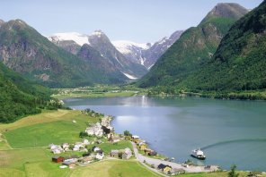 Foto van Fjærlandsfjord in Noorwegen