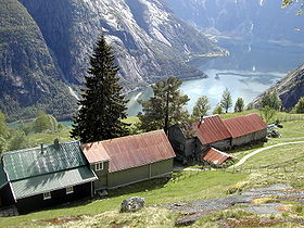 Foto van de bergboerderij Kjeåsen in Noorwegen